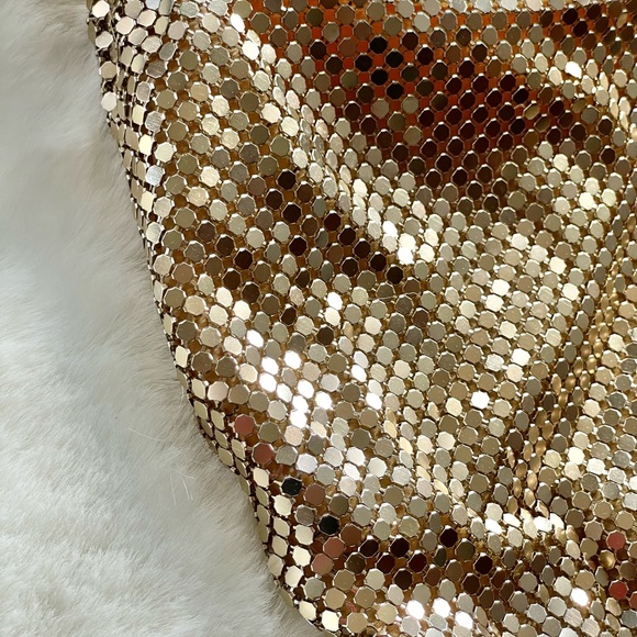 New No tags GOLD SEQUINS PURSE with Detachable Strap . Room for phone & make up! - Picture 8 of 9